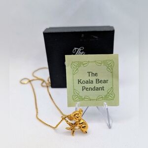 Vintage 1980 Franklin Mint Koala Bear Pendant Necklace 20” Gold Tone Dainty 1”